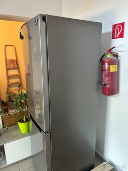 Predam chladničku Samsung - 2