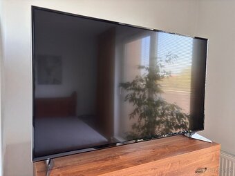 Panasonic SMART TV - 2