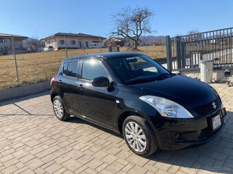 SUZUKI SWIFT 1.2 BENZÍN 4X4 NAJ 136000 KM - 2