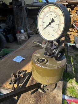 Tester vstrekovacov - 2