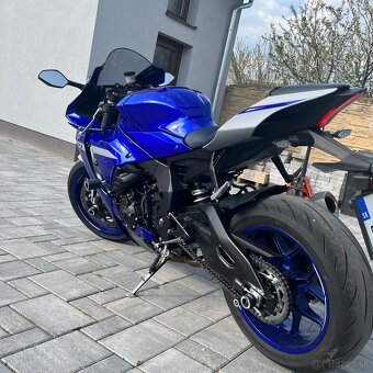 Yamaha R1 2021 - 2