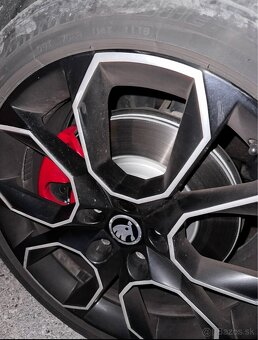 Škoda Octavia RS Extreme 5x112 R19 - 2