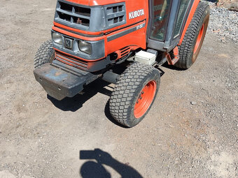 Traktor Kubota ST 30 4x4 + sekačka - 2