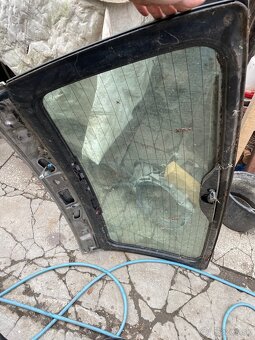 kufrove okno bmw e39 - 2