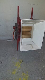 Mlynček na hrozno - 2