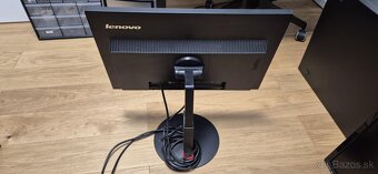 22" Lenovo ThinkVision T2254pC - 2