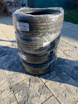 235/55 R19 letné NOVÉ - 2