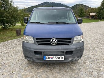 Volkswagen Transporter T5 2.5 TDi Long 9 miestny bus - 2