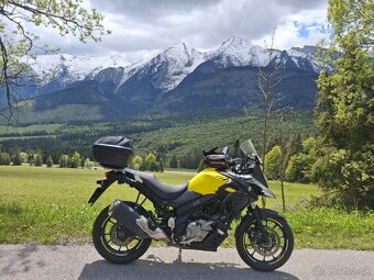 Suzuki DL 650 v strom - 2