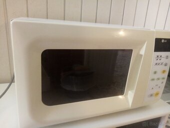 Mikrovlnná rúra LG - 2