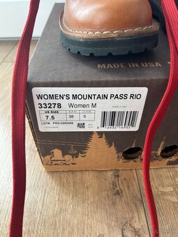 Dámske topánky Danner - 2