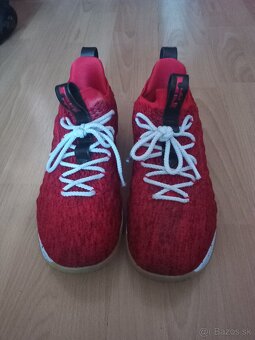 Predám tenisky NIKE ZOOM LeBron - 2