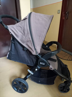 športový kočík - 2