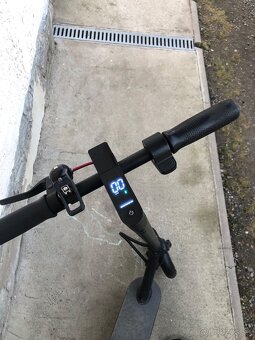 Predám elektrickú kolobežku E9PRO (350W) - 2