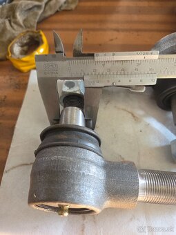 guľove čapy Zetor - 2