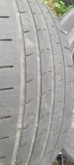 Predám 4ks letné gumy 225/55/19 - 2