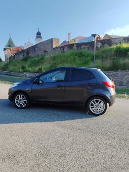 Mazda 2 - 2