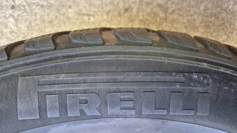 Predám zimné pneumatiky pirelli,205/55r16 - 2