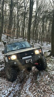 Mitsubushi Pajero 2 - 2
