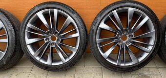 ACAMAR orig.skoda Superb3V  5x112  8j x19 ET 44 VW - 2