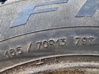 Sada zimné pneu plechové disky 4x108 165/70 R13 - 2