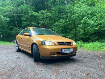 Opel Astra coupé 2.0T 140kw bertone 205000km - 2