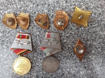 Staré sovietske medaile a odznaky - 2