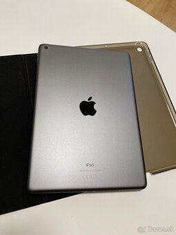Apple iPad 2021, 64GB Space Grey - 2