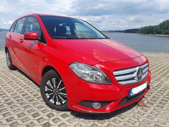 Mercedes B 180 - 2