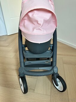 Detsky kociarik pre babiku Smoby Quinny - 2