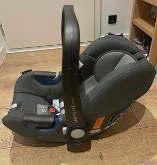 Britax Römer Baby-Safe 2 i-size - 2