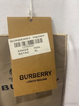 Burberry tričko nové - 2