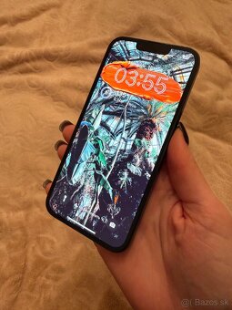 📱 iPhone 13 – 128 GB, zelený - 2