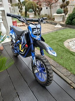 Hecht elektromotorka - 2