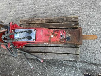 Hydraulické kladivo JAB-30 JB30 + Upínací deska - 2