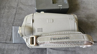 Kvalitná 3CCD digitálna kamera PANASONIC - 2