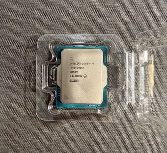 Intel Core i9-14900KF - 2