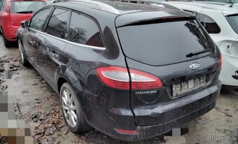 FORD MONDEO MK4 2009 predám PIATE DVERE KOMBI, NÁRAZNÍK, - 2