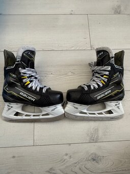 SUPER MODEL BAUER SUPEME M40 VEĽKOSŤ 1 EE - 2