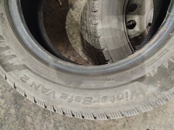 215/65R16C - 2
