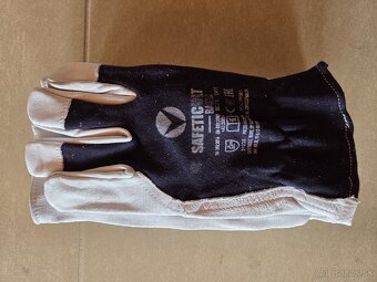 Pracovné rukavice - 2