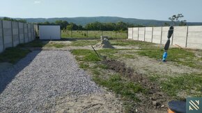 Predaj stavebného pozemku Chorvátsky Grob - Čierna Voda - 2