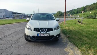 Nissan quashqai 4 x 4 , 2.0 dci - 2