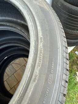285/45 R22 Goodyear - 2