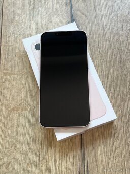 iPhone 13 128GB - 2