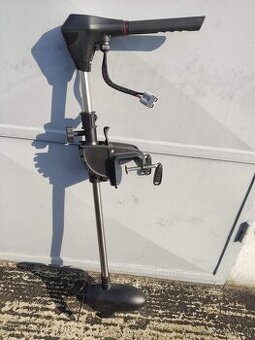 Predám lodný závesný elektrický motor + bateria. - 2