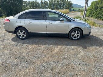Citroen C4 2009 sedan - 2