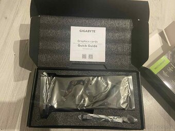 GIGABYTE GeForce RTX 5070 WINDFORCE OC SFF 12G - 2