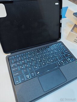 Predám tablet Xiaomi Pad 6 s príslušenstvom - 2