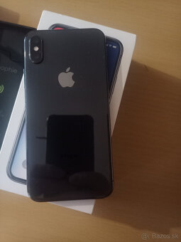 Apple iPhone X 64GB - 2